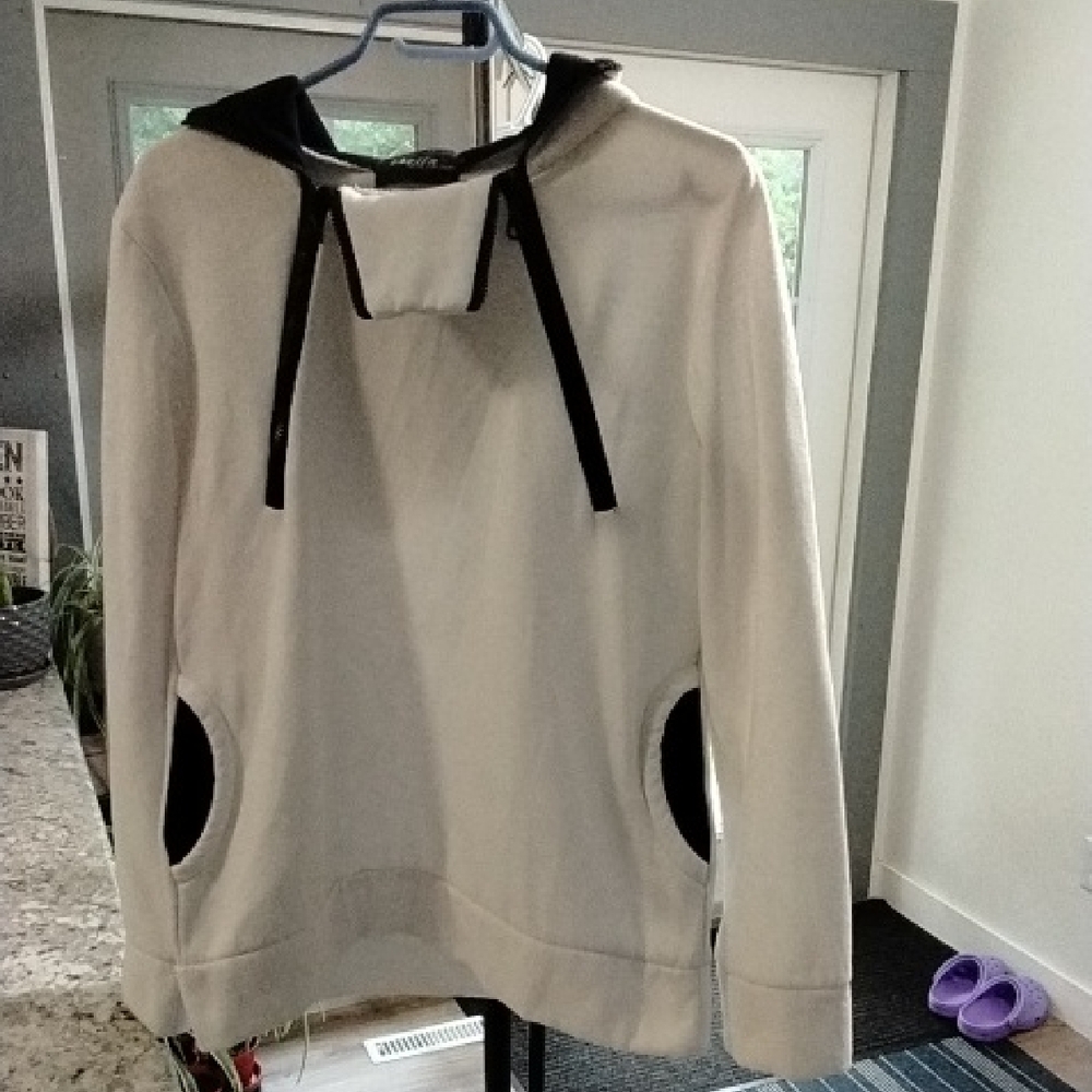 Zhelin Navy and White Jacket